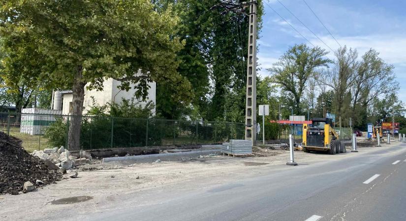 Megújul az Esztergomi úti járdaszakasz Dorogon