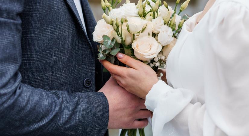 Pokoli nászút: felesége mellett égett halálra az ifjú férj