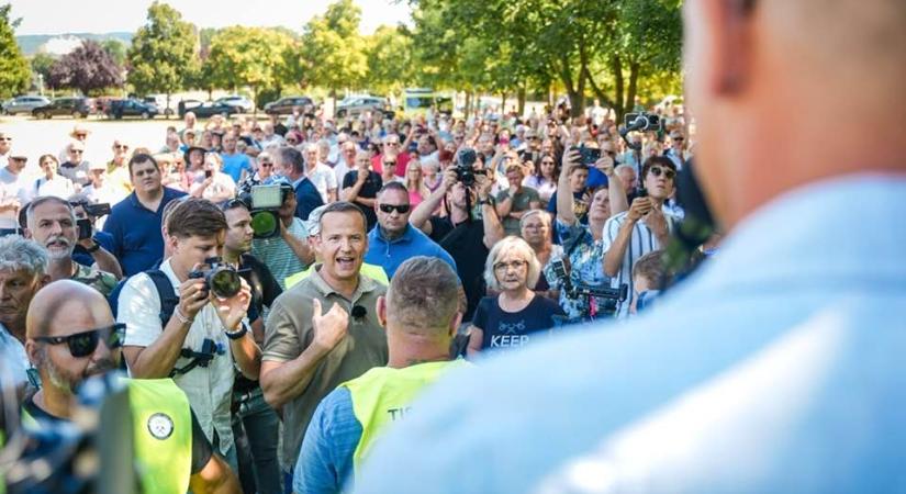 A Mi Hazánk is utcafórumot tart Vásárhelyen