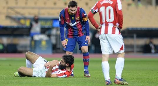 Messit mindössze két meccsre tiltották el