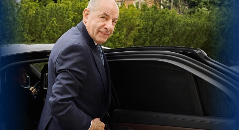 120 millió forintot költhet a Sándor-palota a 49 autóból álló flottájuk karbantartására