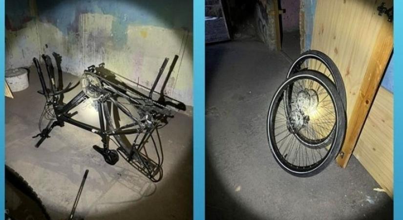 Meglepő helyről került elő a furcsa szerkezet, amire rá se lehetett ismerni