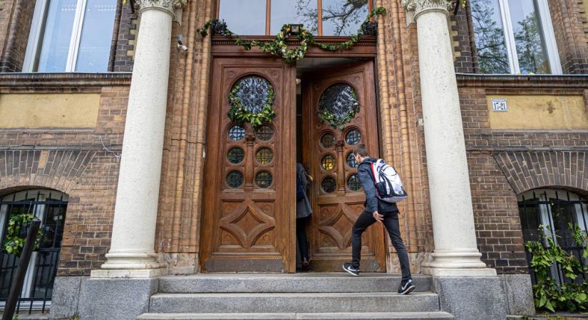 Kétezerrel több pedagógus van a pályán, mint tavaly