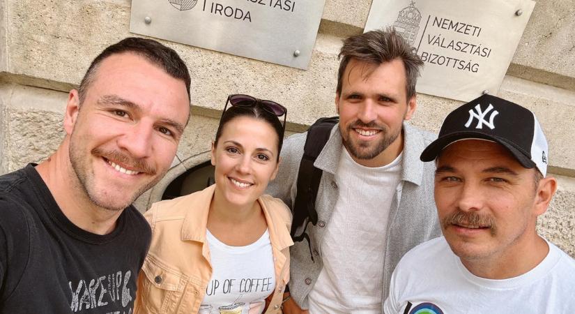 Népszavazási kezdeményezést adott be Lengyel Tamásék színházi társulata