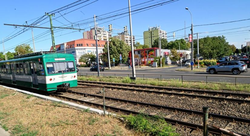 Kiírták a közbeszerzést a Gödöllő-Budapest és a Csömör-Budapest HÉV-ek fejlesztési terveire