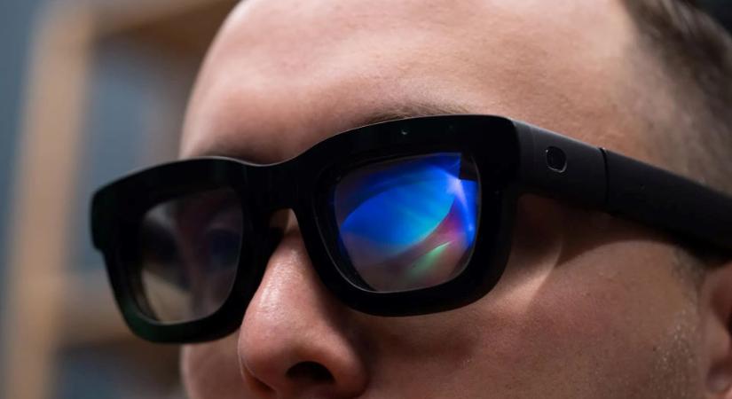 Musk hadat üzent: az xAI beperelte az Apple-t és az OpenAI-t