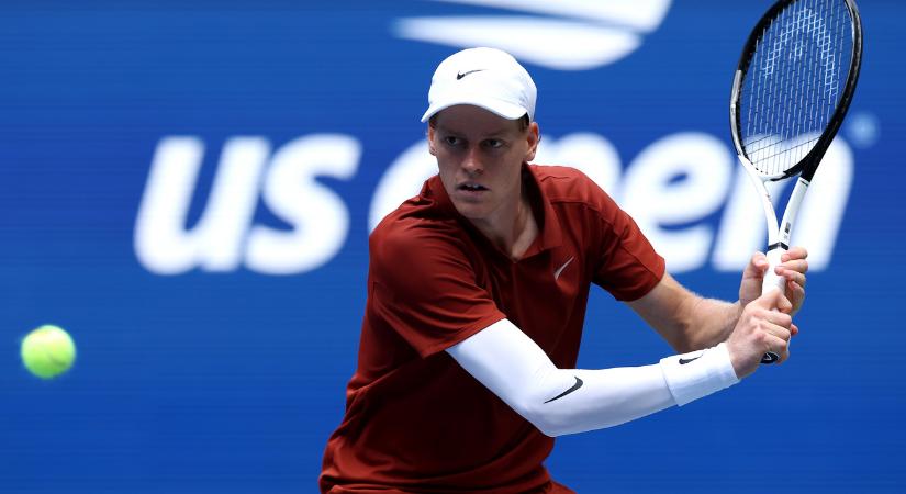 Könnyed ujjgyakorlat volt a belépő a világelső Jannik Sinnertől a US Openen