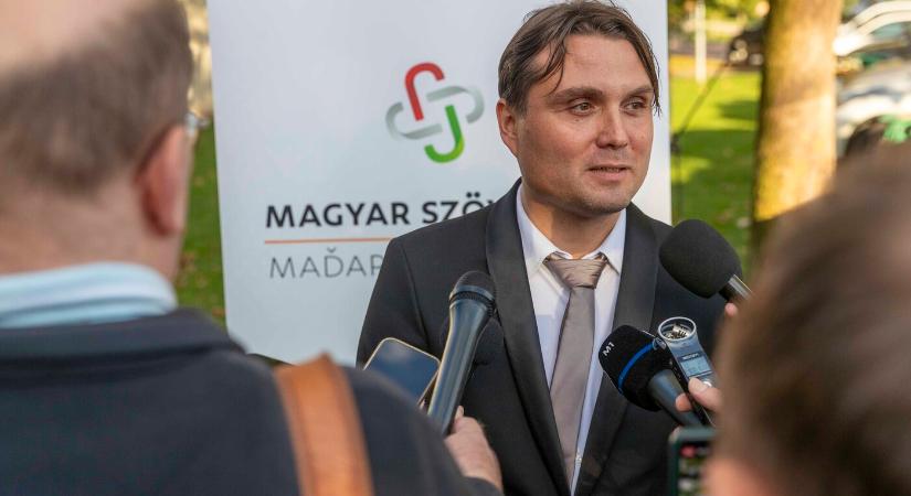 Ne nézz hátra, jön a farkas!