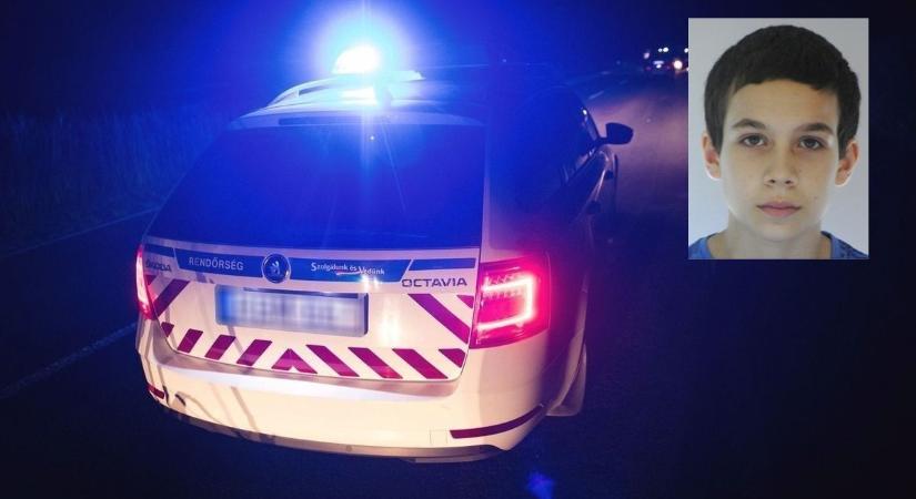Eltűnt egy 12 éves kisfiú Szombathelyen, remegve keresi a családja