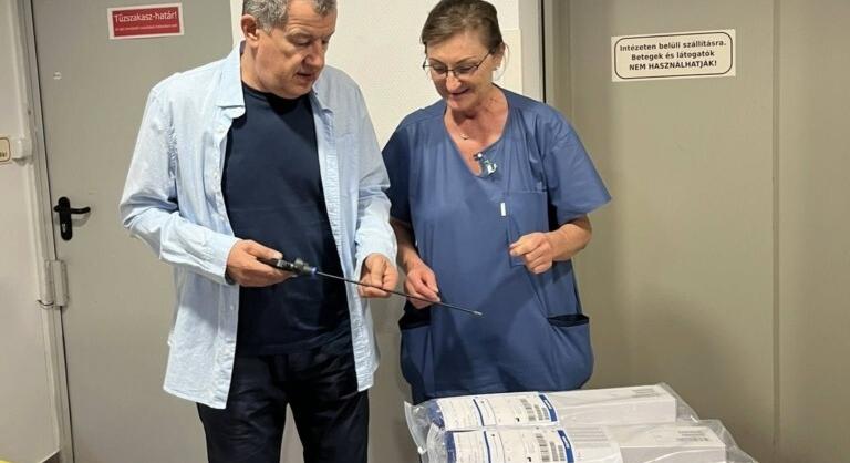 Többmilliós értékben kapott kézi műszereket az egri kórház műtőblokkja