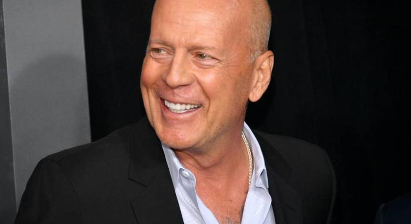 A gyógyíthatatlan beteg Bruce Willis így van most: szívszorító, mit árult el róla a felesége