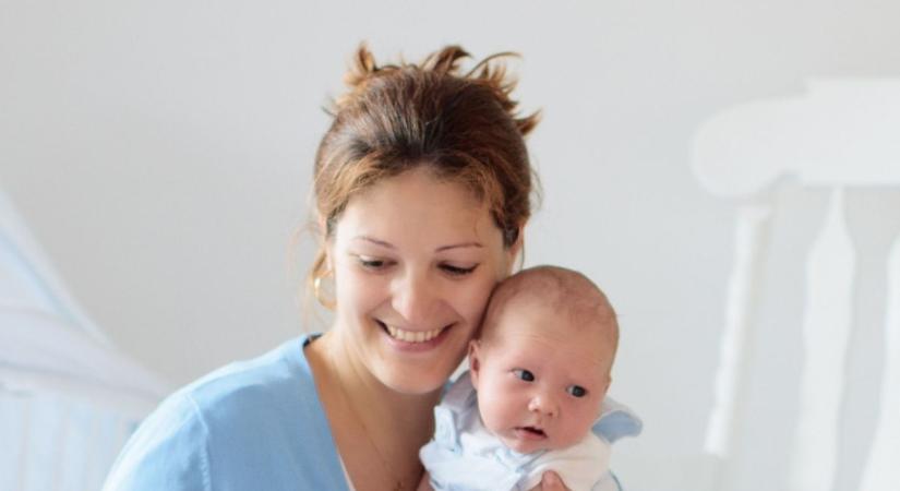 Egy apróságnak örülhettek a szüleik kedden Győrben