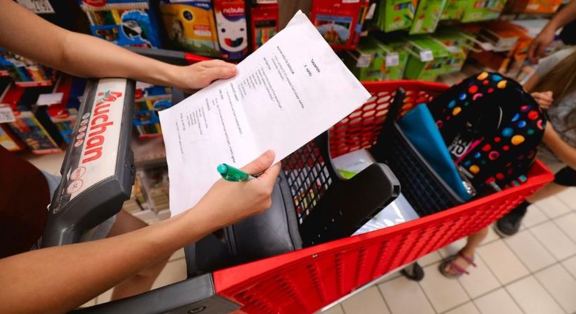 Egekben a tanszerárak 2025-ben – de már az is megvan, hogyan spórolhatsz!