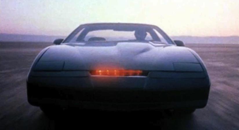 Új Knight Rider-film készül, méghozzá egy olyan trió alkotásában, akik egyszer már bizonyították, hogy kell feltámasztani egy rég halottnak hitt franchise-t