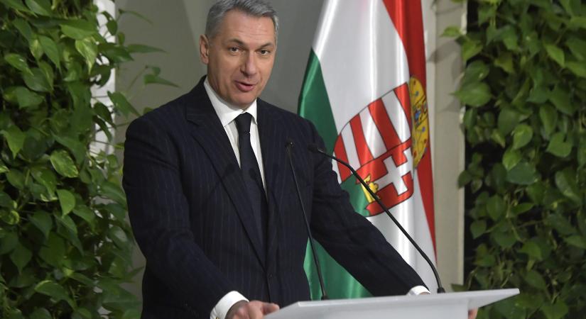 Lázár: a német kancellár beismerte, hogy rossz volt a migrációs politikájuk