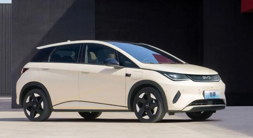 Kerülővel, büntetővám nélkül hozza Európába autóit a BYD