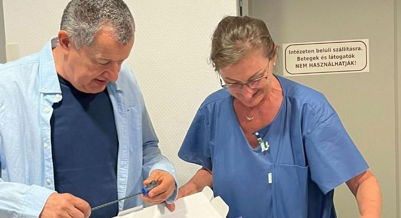 Csúcstechnológiás kézi műszerek érkeztek az egri kórházba