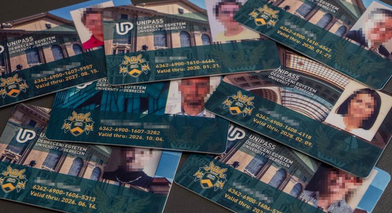 Új lehetőség az egykori hallgatóknak és dolgozóknak: elindult az UniPass Alumni kártya
