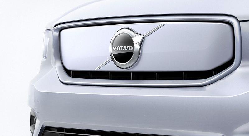 Egy évet csúszik a Volvo kassai gyára