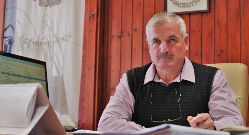 Lemondott Szabadegyháza polgármestere