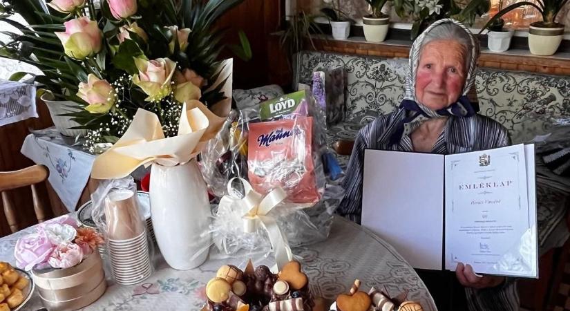 Lujza néni születésnapja: egy szív, amely kilencven éve dobog családjáért