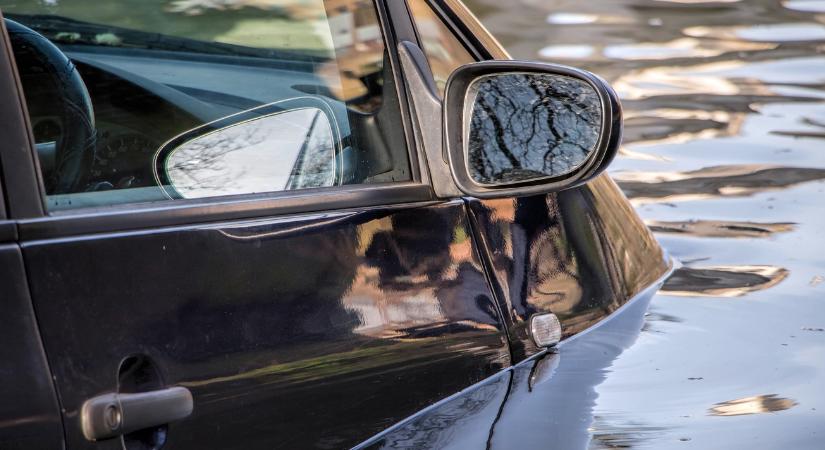 Rossz pedálra léphetett a sofőr, tragédia lett belőle