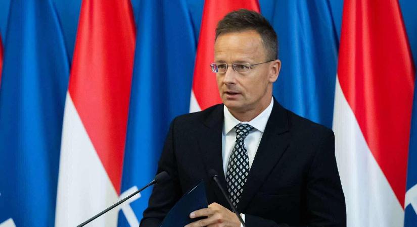 Szijjártó Péter helyretette az osztrák elnököt