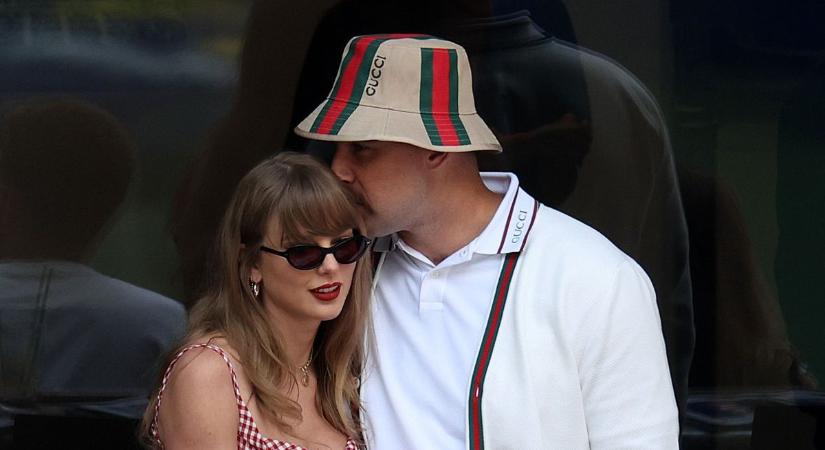 Ez mesebeli: Itt vannak a részletek, így kérték meg Taylor Swift kezét