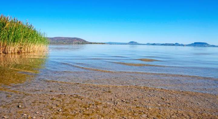 Nagy a baj a Balatonnál: közel 300 millió köbméter víz tűnt el a tóból
