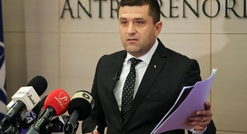 Felfüggesztett toborzás: túl sokan jelentkeztek az állami vállalatok vezetői pozícióira