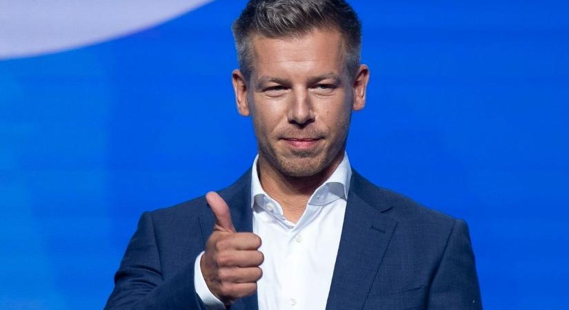 Itt a sokkoló adat: 1300 milliárdot venne ki Magyar Péter az emberek zsebéből