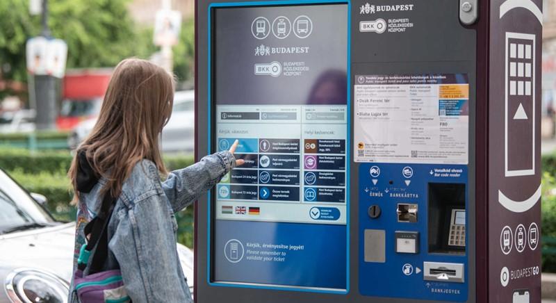 Sorra adják meg magukat a jegy- és bérletautomaták, a BKK megújítja az egész hálózatot