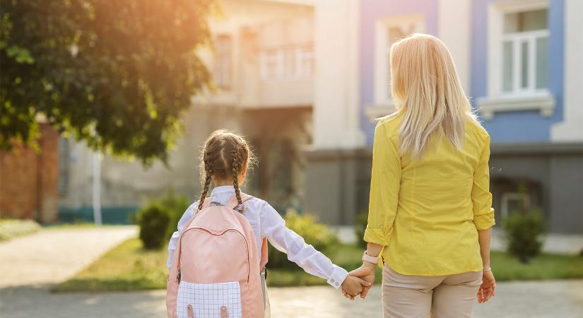 A Közegészségügyi Hivatal azt javasolja a szülőknek, beszélgessenek a gyerekkel az iskolakezdésről