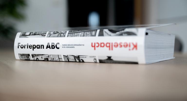 Csúcsra járatott prüdéria: nekünk nem kellenek meztelen szobrok!