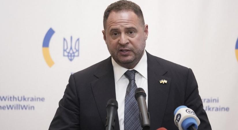 Nagy dobásra készül Zelenszkij embere: már most útnak indult, egyértelműek a céljai