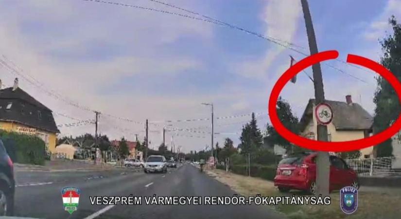 A KRESZ nemcsak az autósokra vonatkozik, hanem a kerékpárosokra is! (videó)