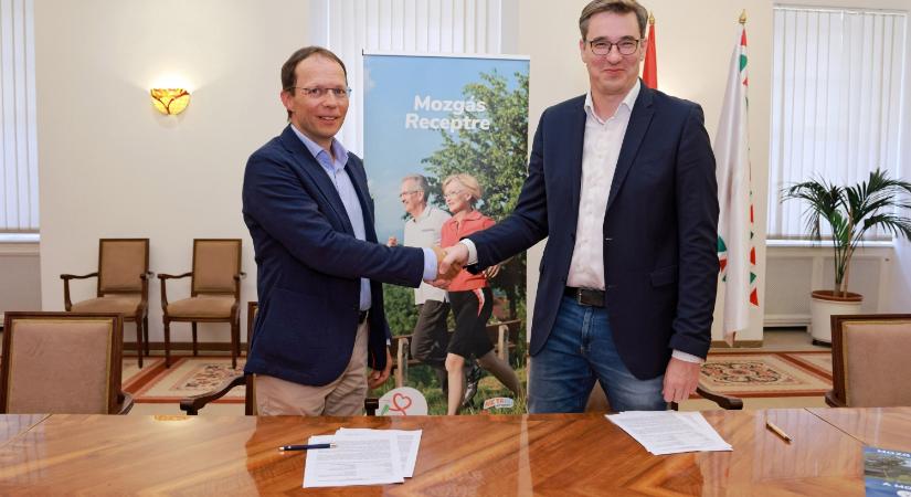 Együttműködési megállapodást kötött a főváros és az ÉMOT
