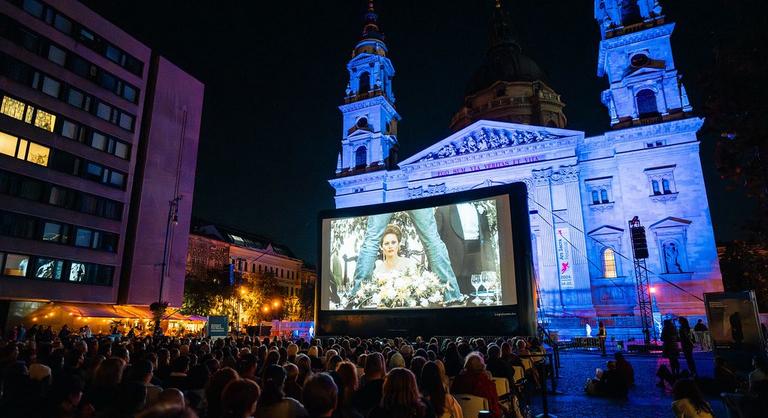 Sokan el sem ismerik a mészárlás tényét, ezért volt kockázatos a filmforgatás