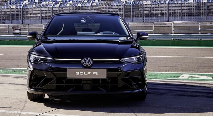 Új rekord: minden korábbinál erősebb über Golf jöhet a Volkswagentől