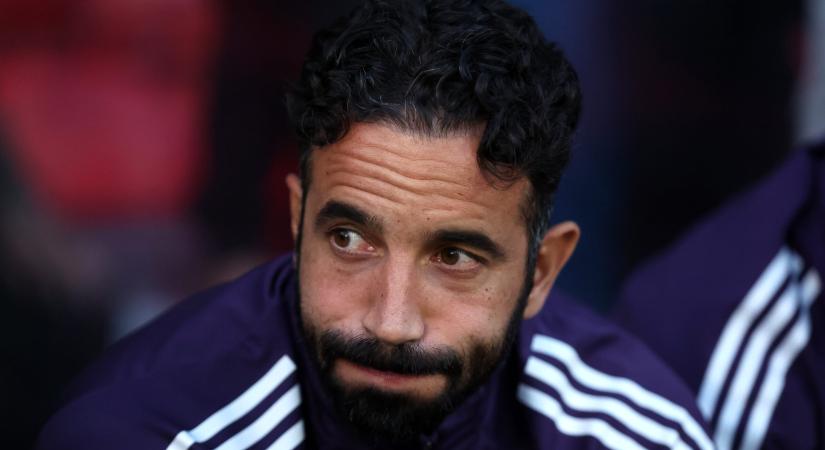„Elvesztette az öltözőt?” – forronganak a United-szurkolók Amorim nyilatkozata után