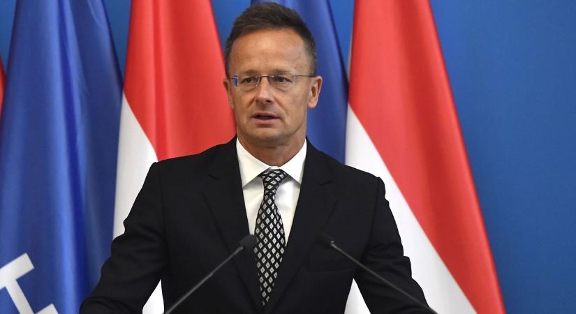 Szijjártó Péter elmondta, mit lép a kormány a Barátság kőolajvezeték elleni támadás után (videó)