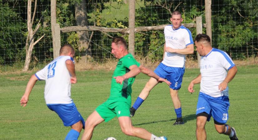 Rangadóval rajtol el a vármegye kettő új szezonja