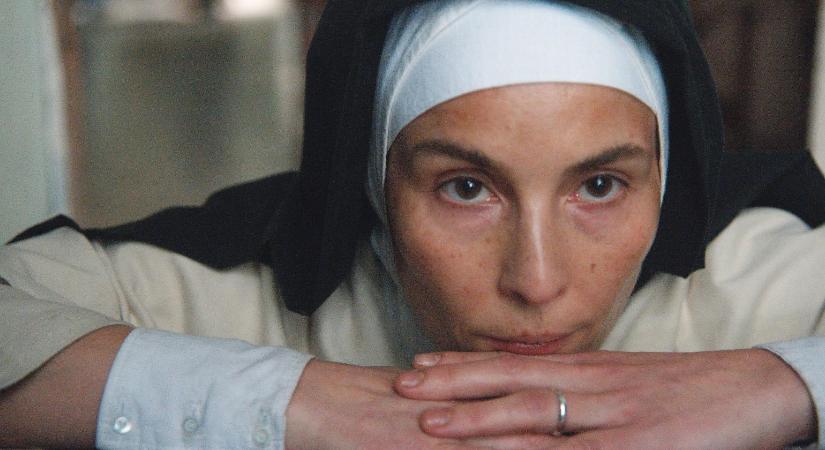 Egy bölcs remekmű, egy művészi provokáció és egy meglepődött zsűrielnök a nyitónap kasszája a tegnap indult velencei filmfesztiválnak