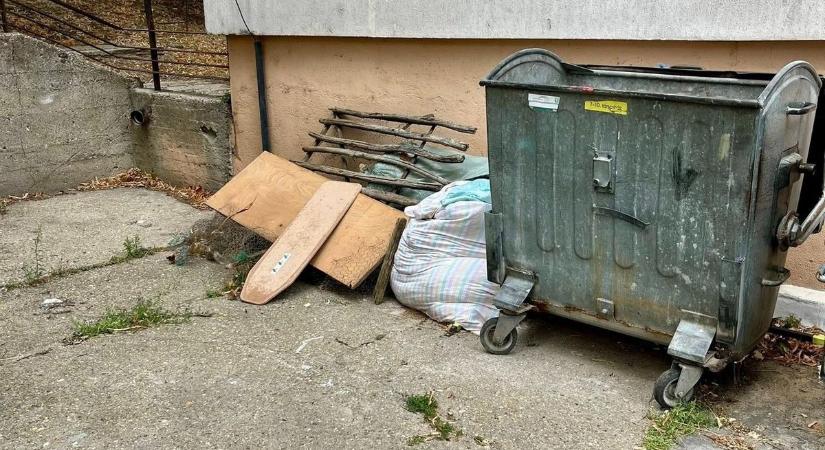 Elegük lett a lakóknak: a képviselő segítségével lépnének fel az illegális hulladék ellen