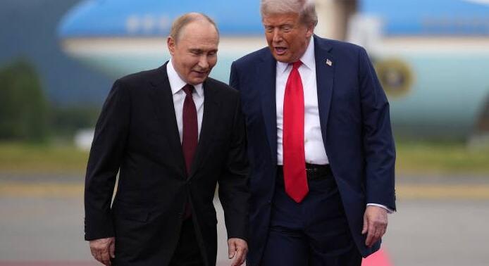 Trump az atomfegyver-mentesítésről tárgyalt Putyinnal
