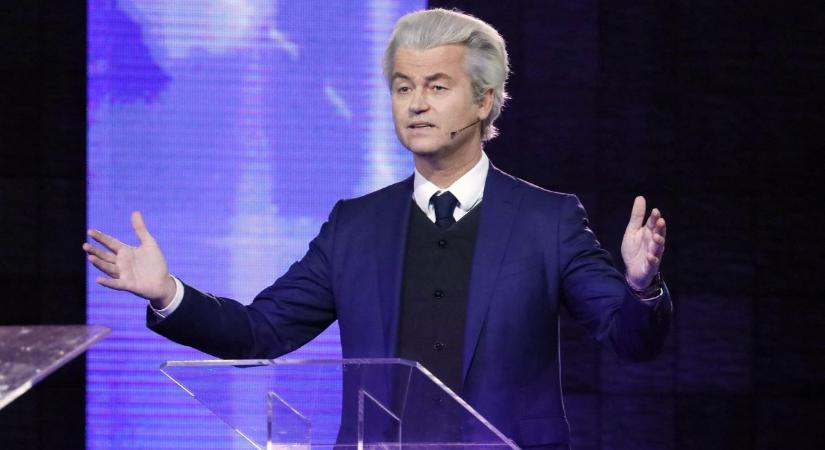 Betelt a pohár Hollandiában: hazazavarnák az ukrán férfiakat