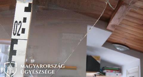 Két eset, két gyorsított eljárás