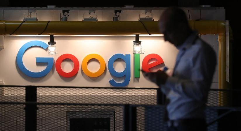 A menedzserek harmadát elkaszálta a Google