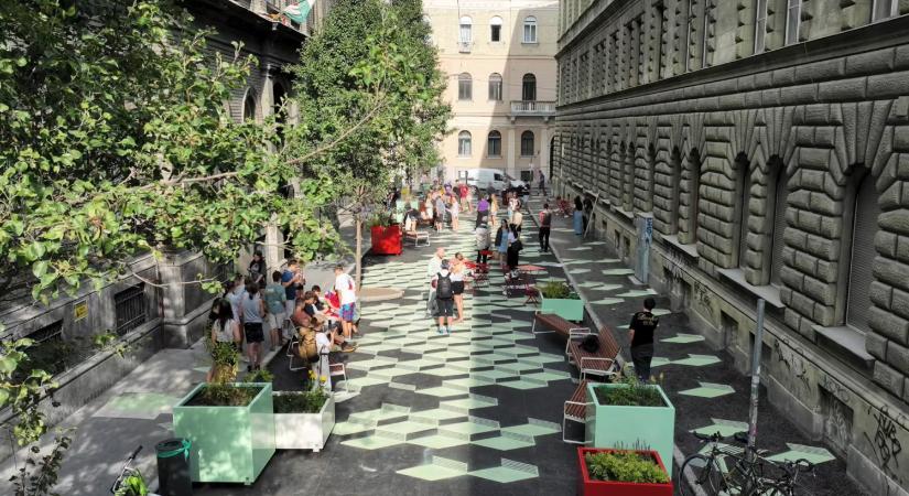 Elkészült Budapest első iskolautcája