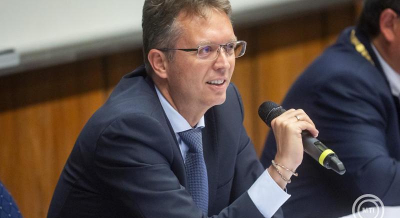 Hankó Balázs: A magyar felsőoktatás csúcsra tör